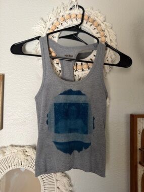 Billie Eilish Birds of a Feather crop tank top